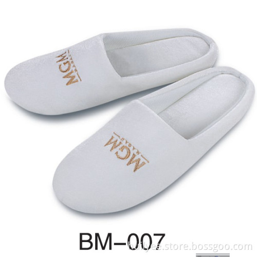 Hotel Slipper with 100% Cotton or Towel Fabric